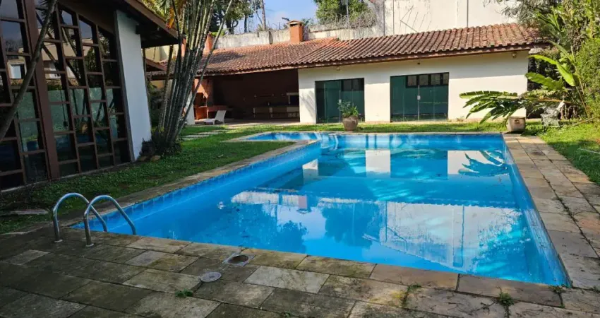 Casa com 4 quartos à venda na Rua Luís Romero Sanson, Interlagos, São Paulo