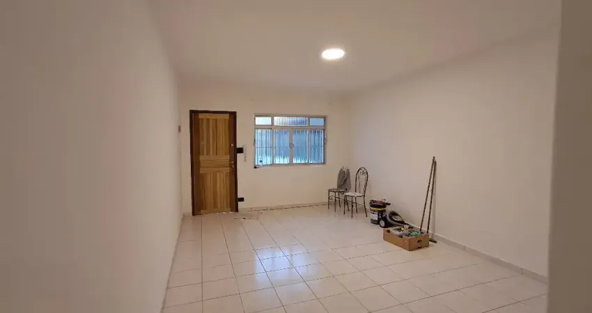 Sobrado 3 dorms, 2 banh, 2 vgs garagem - totalmente reformado - Parque Residencial da Lapa.