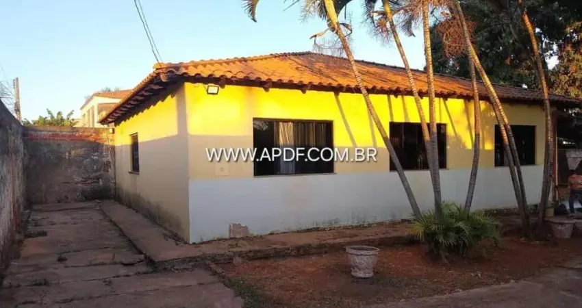 Casa para venda em brasília, setor de mansões de sobradinho, 3 dormitórios, 1 suíte, 3 banheiros, 3 vagas