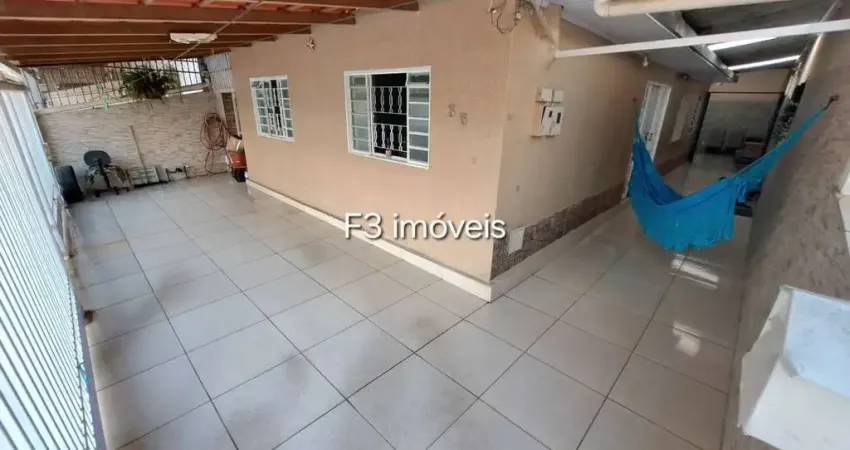 Casa para venda em brasília, guará i, 4 dormitórios, 1 suíte, 3 banheiros, 2 vagas