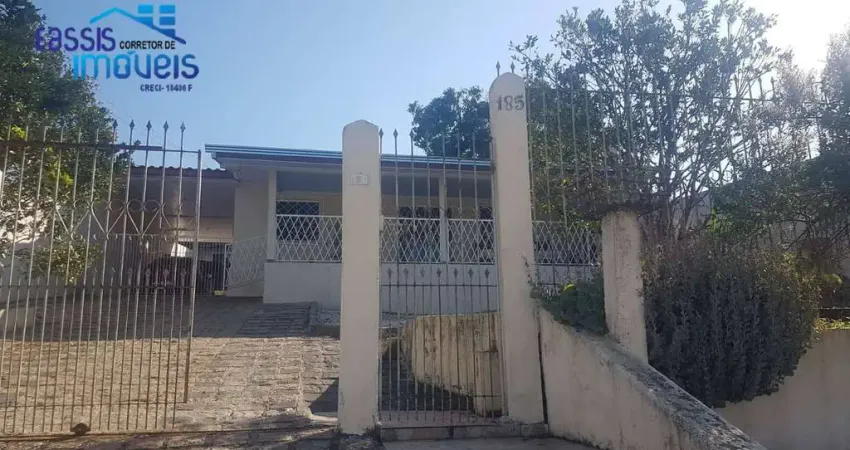 Excelente casa com 3 quartos sendo 1 suite no São Dimas em Colombo