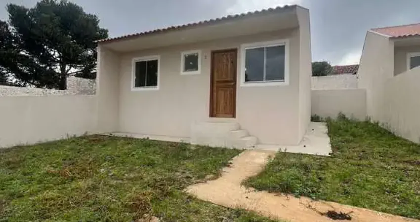 Casa com 2 quartos à venda na Rua Marcílio Dias, 737, Campo Pequeno, Colombo