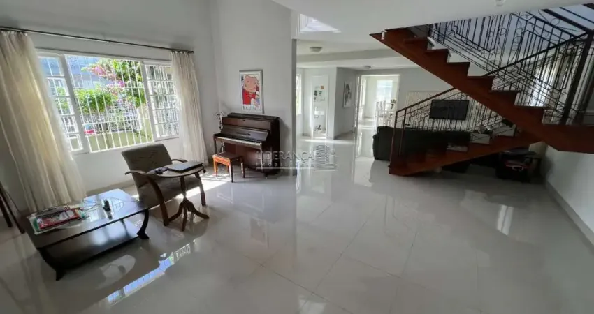 Casa com 6 quartos à venda na Rua Cid Xavier Gonçalves, --, Santa Mônica, Florianópolis