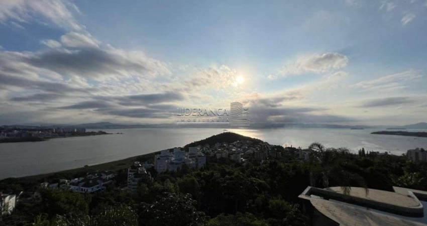 Casa em condomínio fechado com 6 quartos à venda na Rua Doutor Francisco Van de Sande, --, João Paulo, Florianópolis