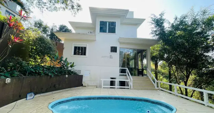 Casa em condomínio fechado com 4 quartos à venda na Rua Zanzibar do Nascimento Lins, --, Trindade, Florianópolis