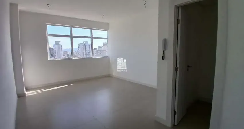 Sala comercial para alugar na Rua General Liberato Bittencourt, --, Canto, Florianópolis