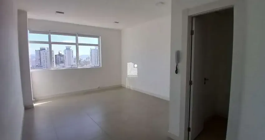 Sala comercial para alugar na Rua General Liberato Bittencourt, --, Canto, Florianópolis