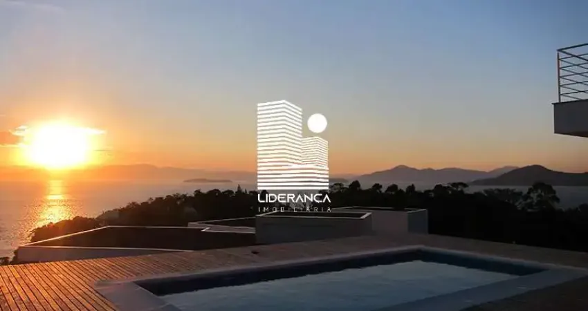 Casa em condomínio fechado com 3 quartos para alugar na Estrada Haroldo Soares Glavan, --, Cacupé, Florianópolis