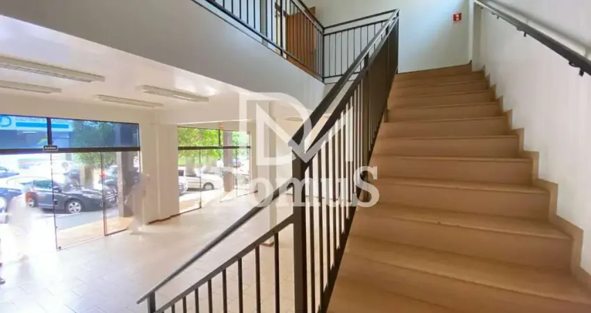 LOCAÇÃO - SALA COMERCIAL COM MESANINO PARA LOCAÇÃO NO CENTRO