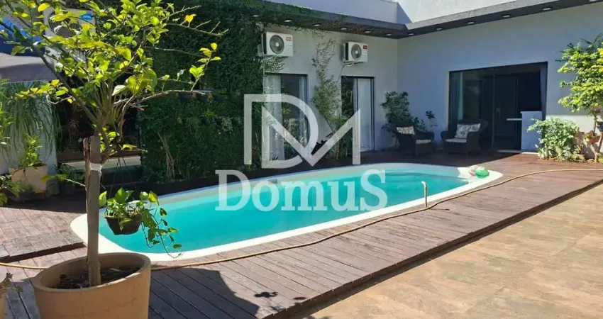 Casa Moderna e Completa à Venda – Sofisticação, Conforto e Muito Lazer!