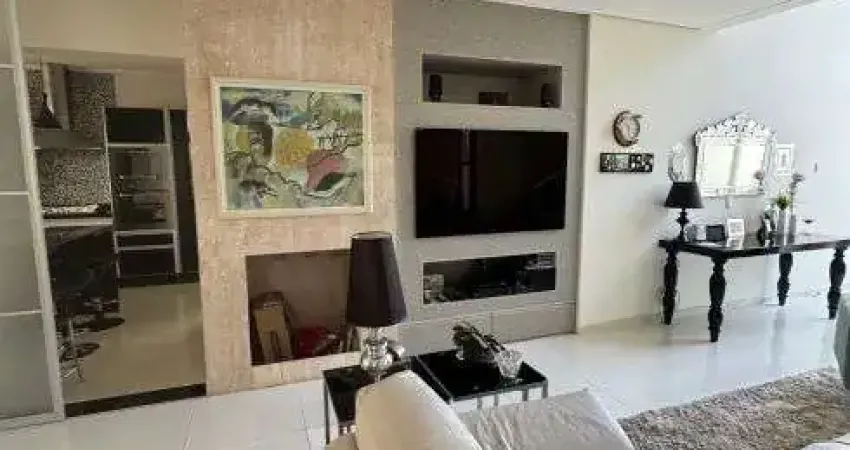 Casa de condomínio com quatro 04 dormitórios e quatro 04 vagas