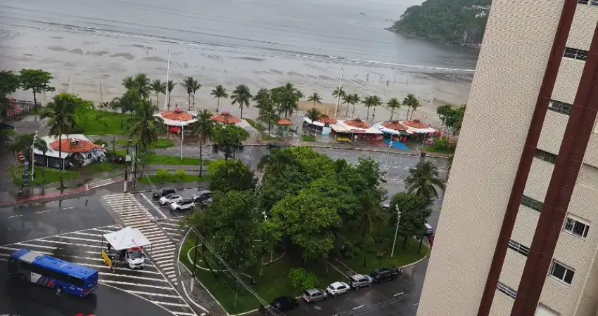 Oportunidade no Itararé – Vista para o Mar e Conforto Completo!