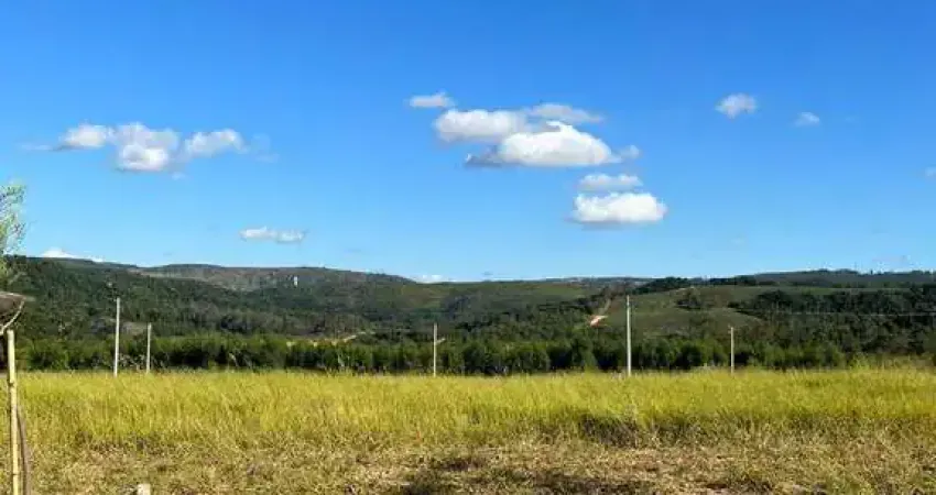 Terreno à venda na Rua Adelina Monari, 440, Vila Santo Antônio, Votorantim