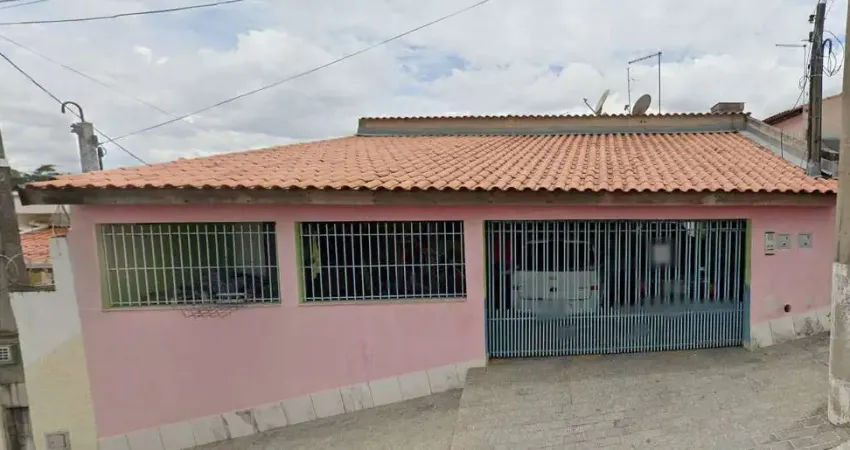 Casa com 6 quartos à venda na Rua José Martins Rodrigues, 242, Jardim Toledo, Votorantim