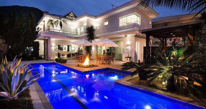 Casa com 4 quartos à venda na Primo Uller Júnior, 21, Ressacada, Itajaí