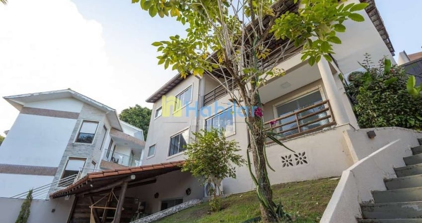 Casa em condomínio fechado com 5 quartos para alugar na Avenida Santos Dumont, km 4,5, 5535, Portão, Lauro de Freitas