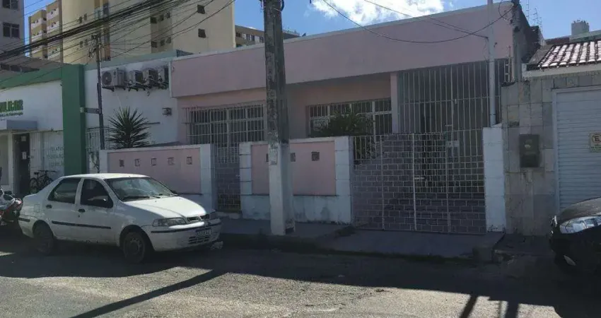 Casa à venda, Suíssa, Aracaju, SE Casa com 3 dormitórios à venda.