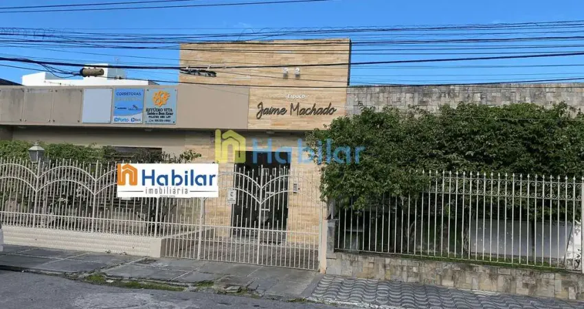 Galeria à venda no Bairro Salgado Filho - 06 lojas. Alô Investidor!!