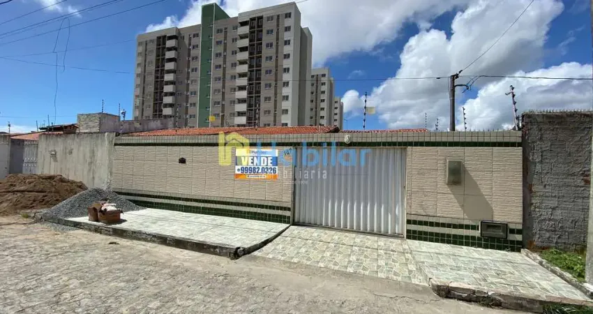 Casa com 2 quartos à venda na Rua Joaquim Batista Pacheco, 187, Aruana, Aracaju