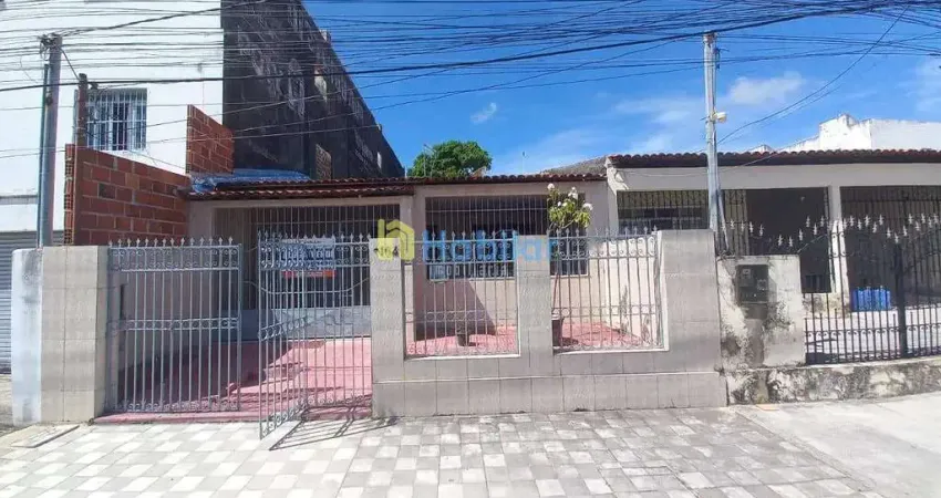 Casa com 3 quartos para alugar na Rua Maruim, 2164, Cirurgia, Aracaju