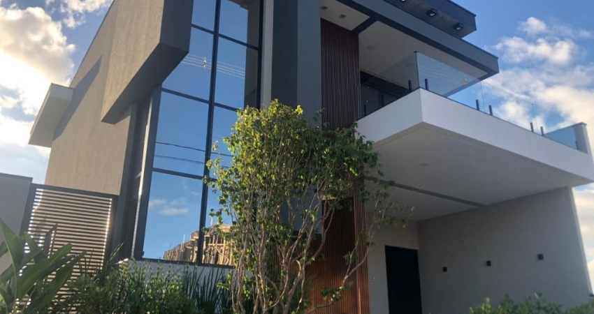 Condomínio Reserva do Vale, em Caçapava / Casa com piscina - Aceita permuta