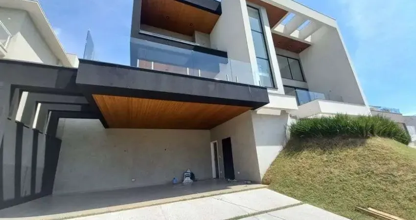 Reserva do Paratey, casa nova com 4 suítes / Aceita permuta