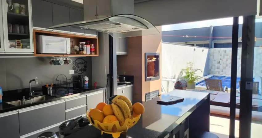 Casa com 4 quartos à venda na Rua São José dos Pinhais, 1130, Brejatuba, Guaratuba