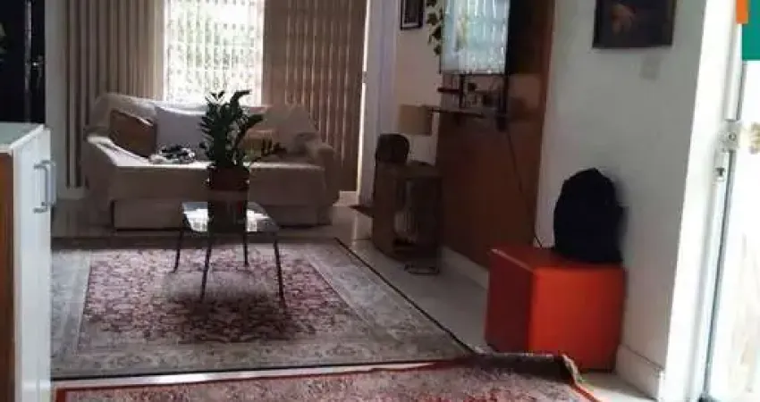 Sobrado a venda no previdência, são paulo, sp, com 180 m² de área construída, 3 dormitórios, sendo 1 suíte, 2 salas, garagem 2 autos.