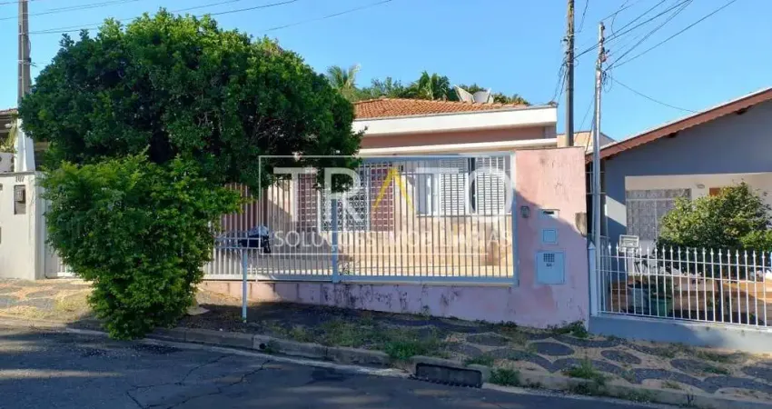 Casa comercial à venda na Rua Gervásio José Marchiori, 117, Castelo, Valinhos