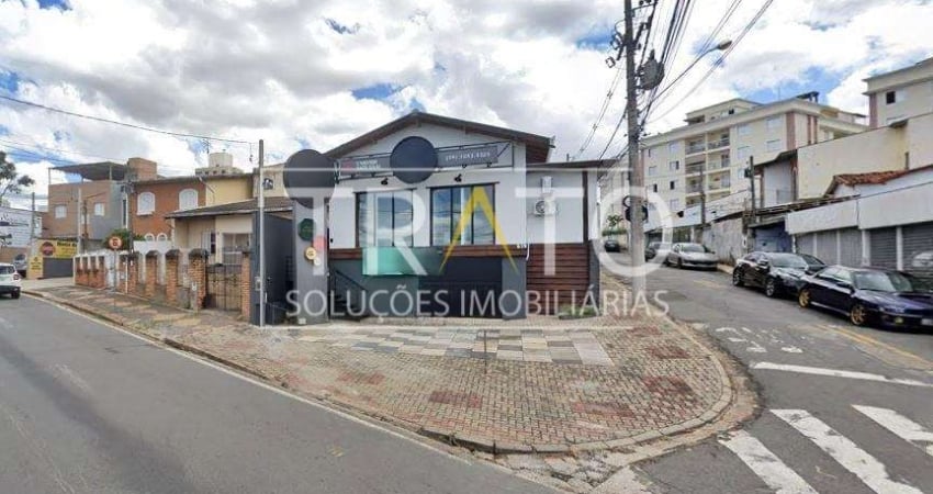 Casa comercial para alugar na Rua Buarque de Macedo, 639, Jardim Brasil, Campinas