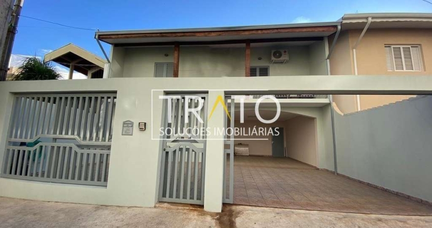 Casa com 3 quartos à venda na Rua Luiz Oliveira, 80, Parque das Flores, Campinas