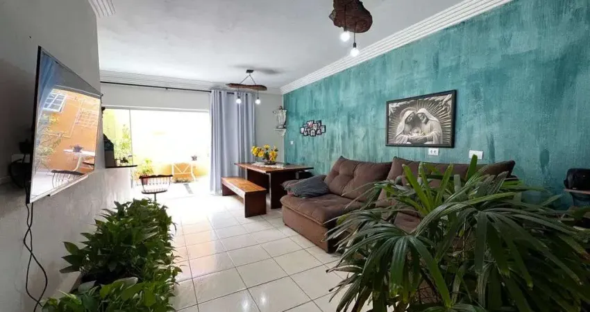 Casa com 2 dormitórios, sendo 1 suíte, no Jardim Celani em Salto/SP