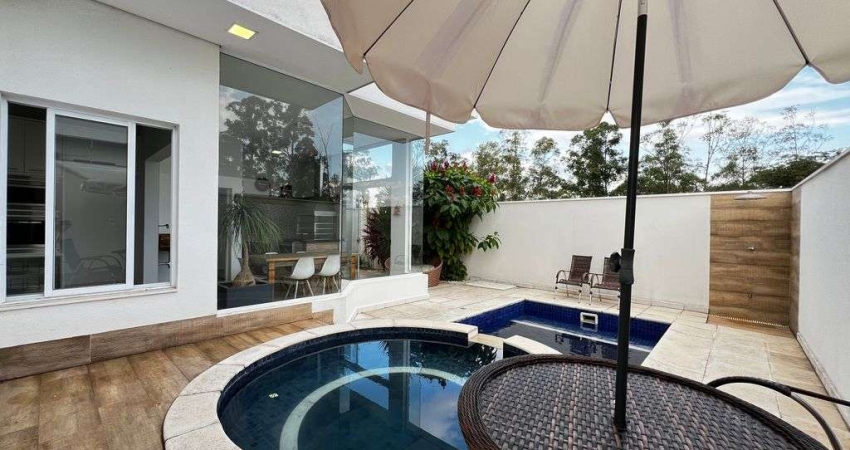 Casa Alto Padrão com 3 Suítes e Piscina no Condomínio Central Parque em Salto/SP