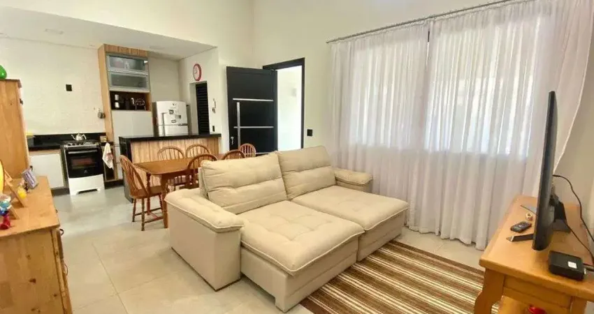 Casa no Village Moutonnée à Venda | 3 Dormitórios, Suíte e Lazer de Clube