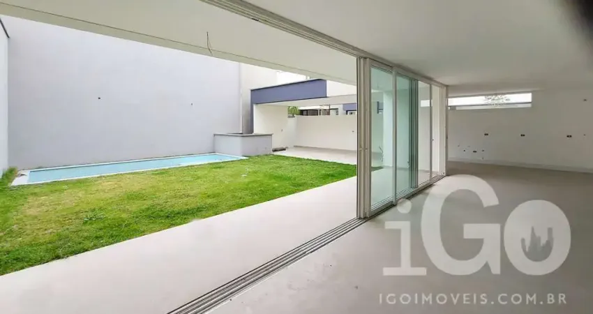 Casa em condomínio fechado com 4 quartos à venda na Rua Cristóvão Pereira, Brooklin, São Paulo