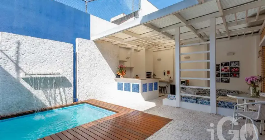 Casa em condomínio fechado com 4 quartos à venda na Rua Bernardino de Campos, Campo Belo, São Paulo