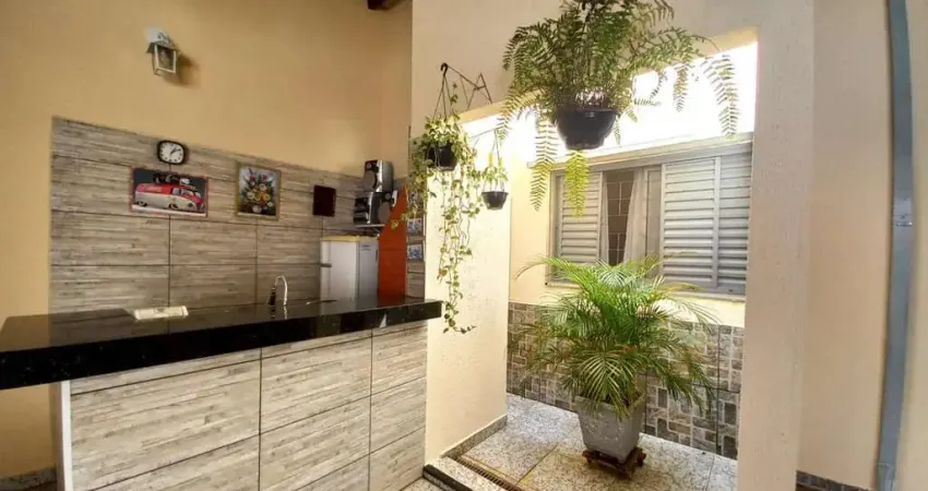 Casa para Venda em Ribeirão Preto, Parque dos Pinus, 3 dormitórios, 1 suíte, 3 banheiros, 2 vagas