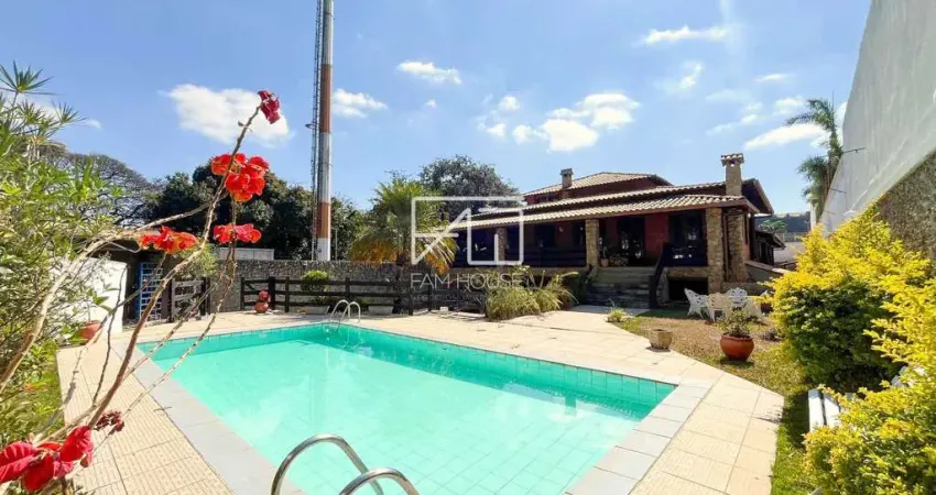 Casa com 6 quartos à venda na Alameda das Lathânias, 303, São Luiz, Belo Horizonte