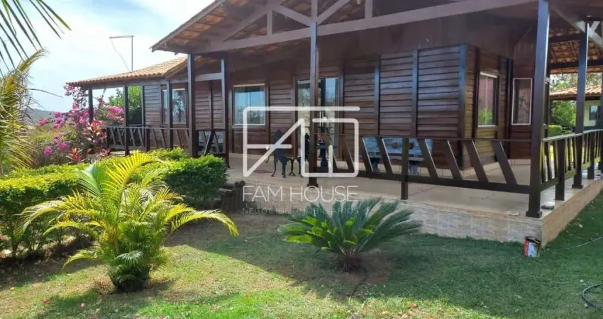 Casa em condomínio fechado com 3 quartos à venda na Dona Ilca, 113, Centro, Funilândia