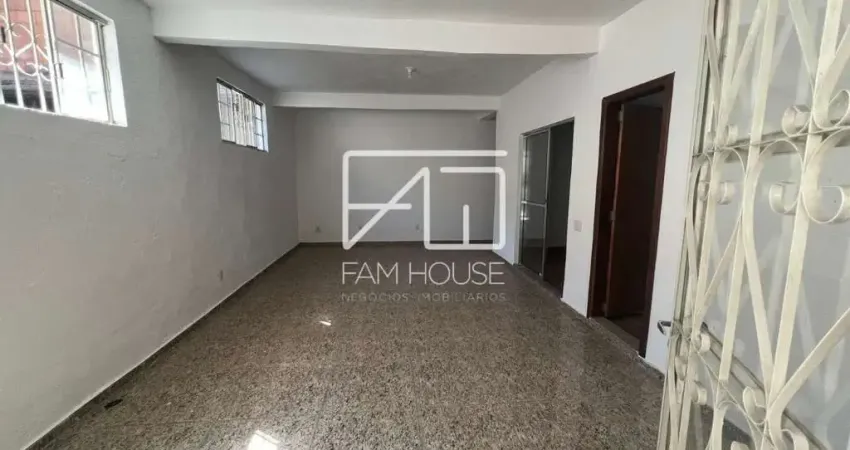 Casa com 2 quartos para alugar na Rua Trinta e Dois, 80, Oitis, Contagem