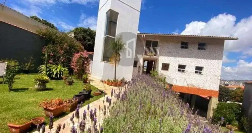 Casa com 3 quartos à venda na Rua São João da Boa Vista, 780, Jardim dos Estados, Poços de Caldas