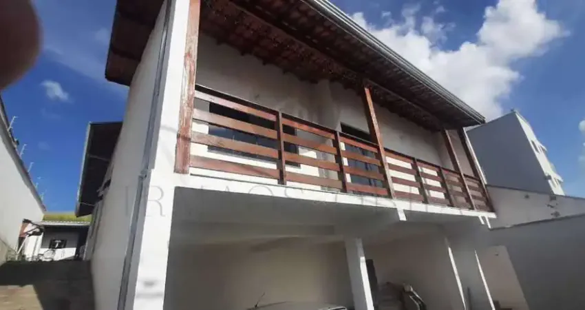 Casa com 3 quartos à venda na Rua Belo Horizonte, 89, Monte Verde II, Poços de Caldas
