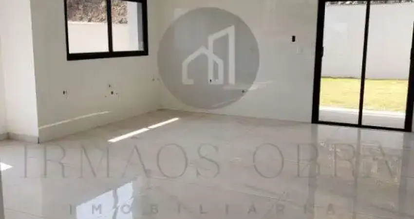 Casa com 3 quartos à venda na Rua Jeffson Ribeiro da Silva, 125, Santa Maria, Poços de Caldas
