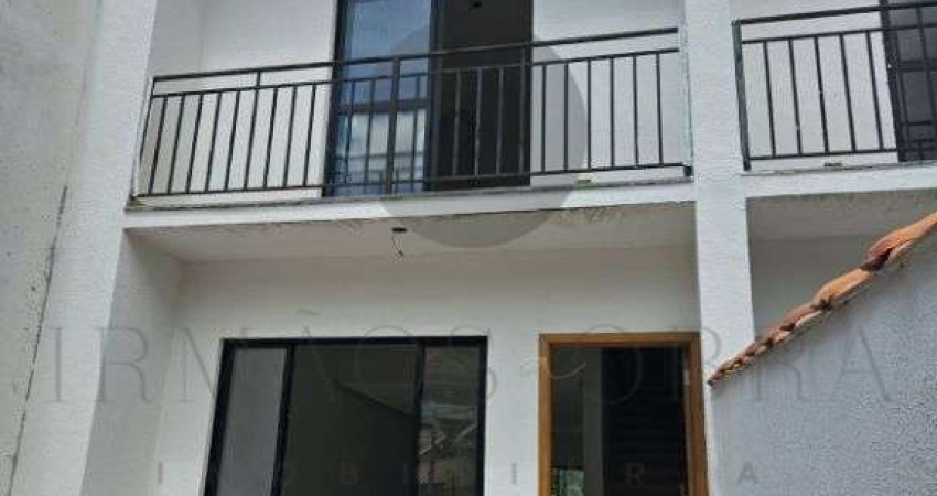 Casa com 2 quartos à venda na Rua Juquita José Lúcio, 81, Jardim Centenário, Poços de Caldas