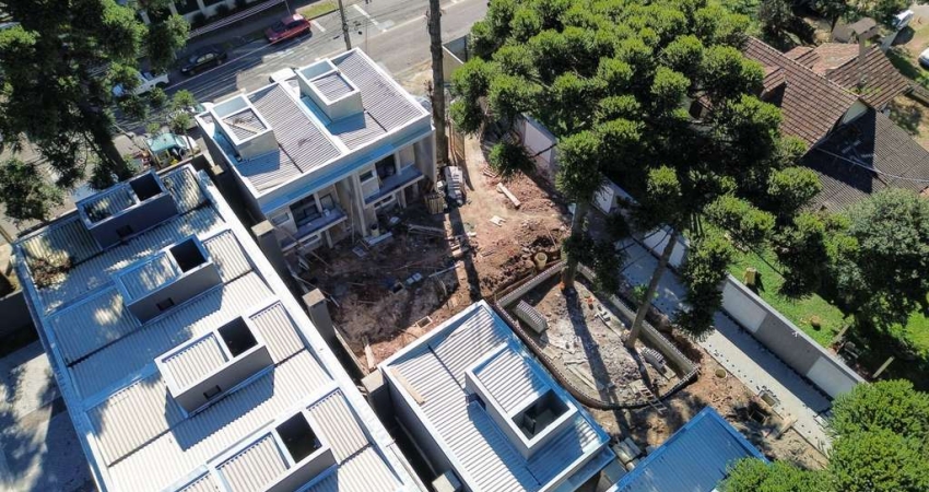 Sobrado com 3 quartos  à venda, 103.32 m2 por R$890000.00  - Boqueirao - Curitiba/PR
