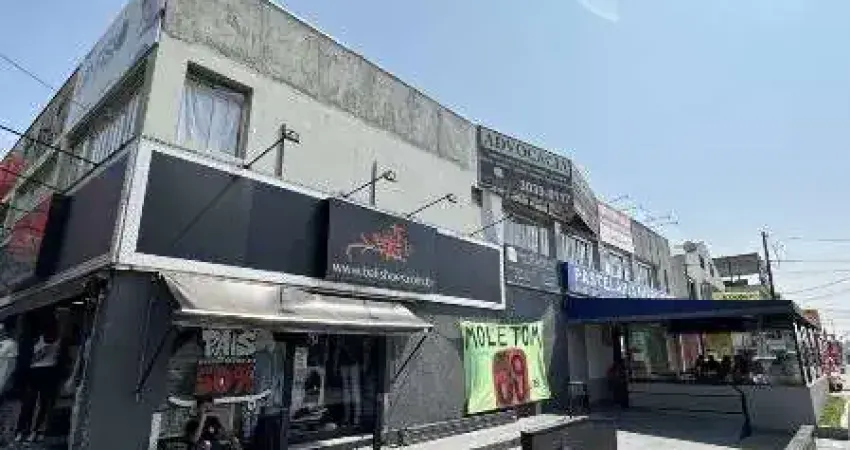 Sala Comercial para alugar, 19.00 m2 por R$850.00  - Sitio Cercado - Curitiba/PR