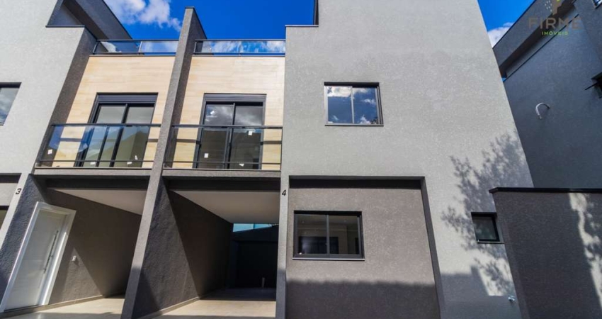 Sobrado com 3 quartos  à venda, 124.65 m2 por R$685000.00  - Uberaba - Curitiba/PR