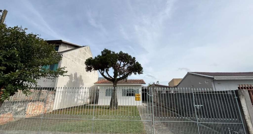 Casa com 3 quartos  para alugar, 84.80 m2 por R$2500.00  - Xaxim - Curitiba/PR