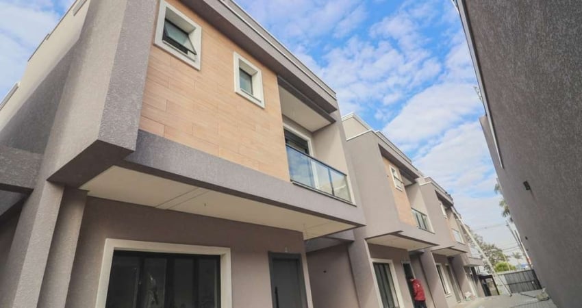 Sobrado com 3 quartos  à venda, 141.80 m2 por R$1020000.00  - Boqueirao - Curitiba/PR