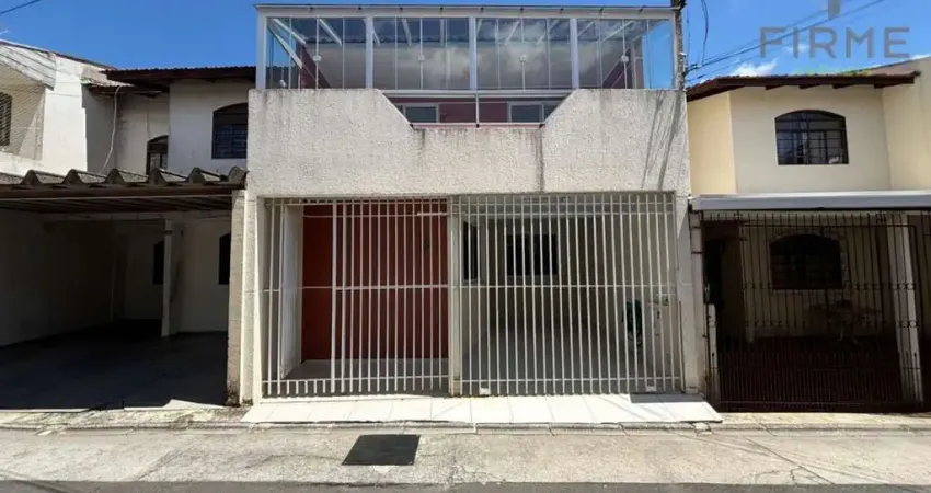 Sobrado com 3 quartos para alugar, 80.00 m2 por R$2500.00 - Boqueirao - Curitiba/PR